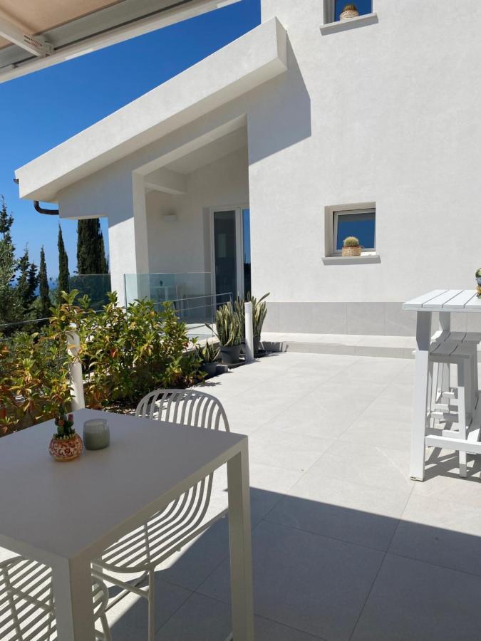 Il Mare Di Giu Boutique Guesthouse Licata Eksteriør billede
