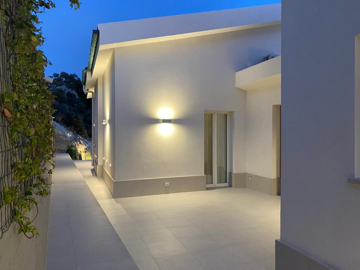 Il Mare Di Giu Boutique Guesthouse Licata Eksteriør billede