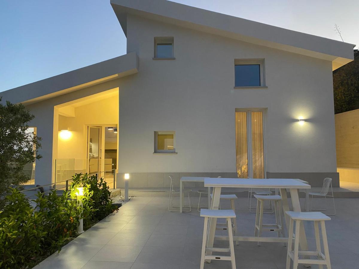 Il Mare Di Giu Boutique Guesthouse Licata Eksteriør billede