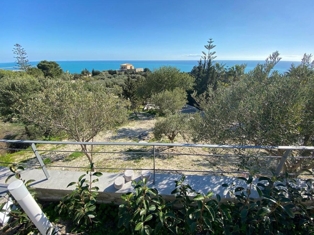 Il Mare Di Giu Boutique Guesthouse Licata Eksteriør billede